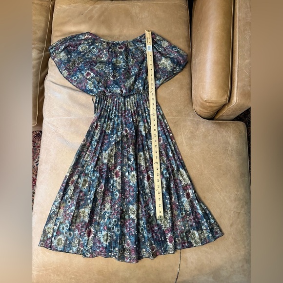 Vintage Batwing Sleeve Floral Midi Dress Women’s Size 9/10 Runs Smaller - Picture 2 of 7